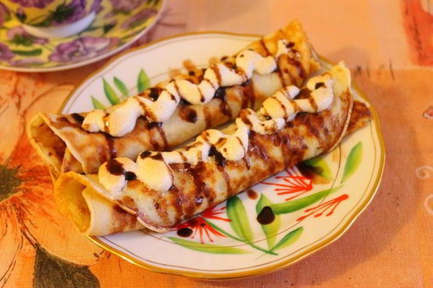 Рецепт французских блинчиков с яблоками и безе