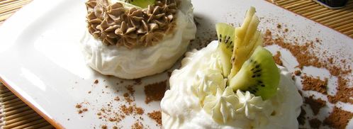 корзинки безе с кремом шарлотт и фруктами. Шаг 7