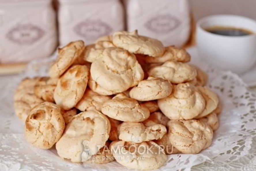 Рецепт миндального безе амаретти