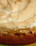 Яблочный торт-безе