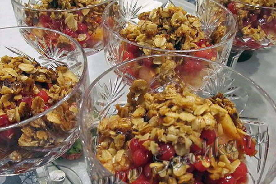 Рецепт десерта из яблок и смородины