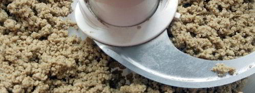 шоколадные конфеты с кешью и халвой. Шаг 3