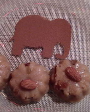 Суджи халва — индийский десерт из манки