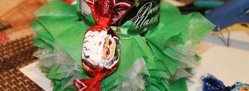 елка из шампанского и конфет. Шаг 32