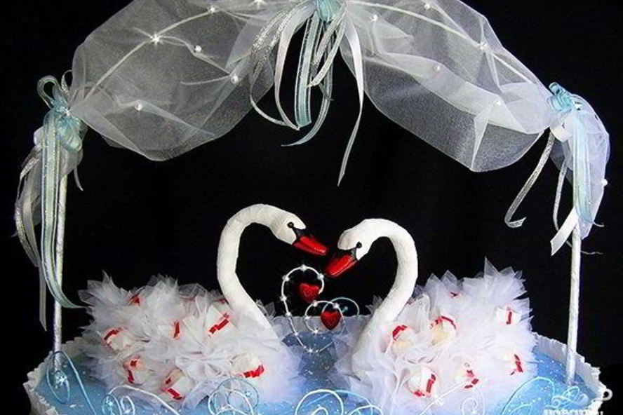 Рецепт лебедей из конфет