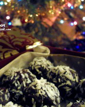 Мятно-кокосовые шоколадные конфеты с вяленой вишней