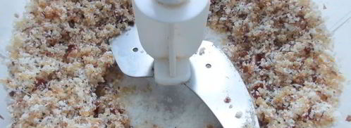 сыроедческие конфеты с кэробом. Шаг 4