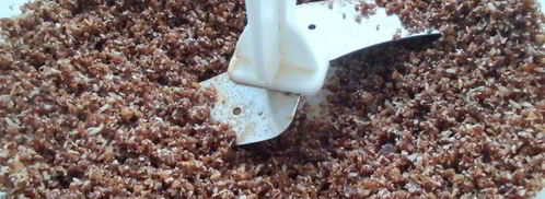 сыроедческие конфеты с кэробом. Шаг 5