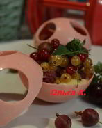 Клубничные шоколадные шары с лимонным кремом