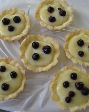 Корзиночки с заварным кремом