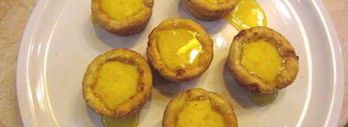 слоеные корзиночки с кремом и карамелью. Шаг 15