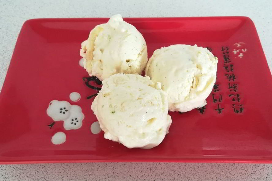 Рецепт домашнего сливочного мороженого с лаймом