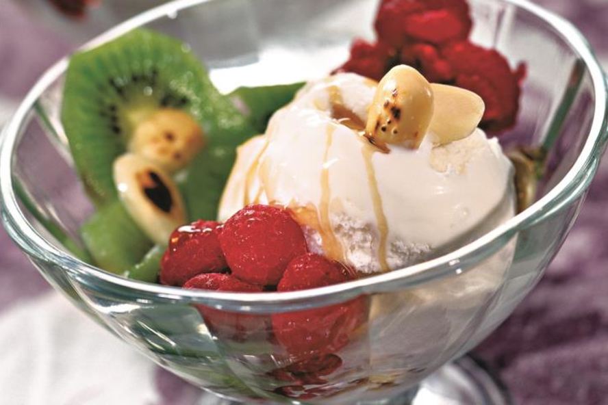 Рецепт мороженого с малиной и киви