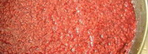 торт-мороженое с безе и красными ягодами. Шаг 20