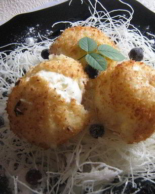 Жареное мороженое с фунчезой