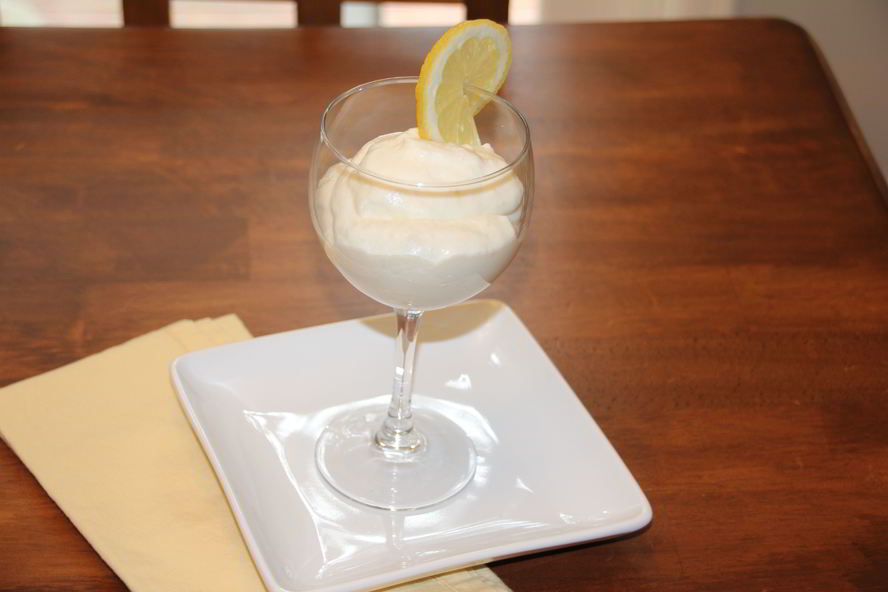 Рецепт лимонного крема-мусса со сгущенным молоком