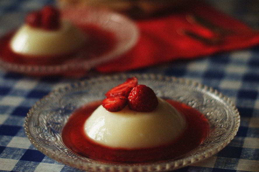 Рецепт панны-котты с клубникой