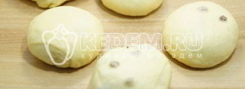 кулич с изюмом. Шаг 8