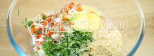 пасхальные мясные колечки с яйцом. Шаг 4