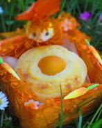 Пасхальные творожные булочки с заварным кремом и абрикосами