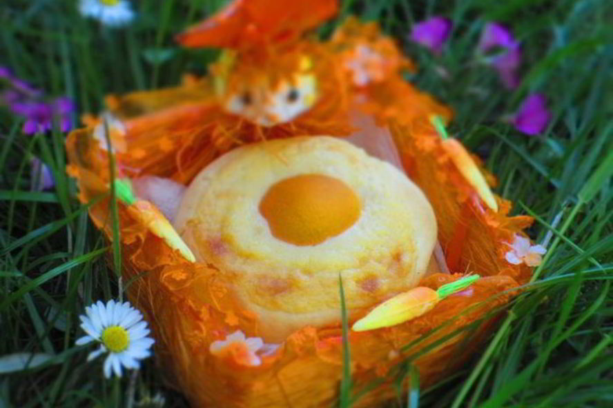 Рецепт пасхальных творожных булочек с заварным кремом и абрикосами