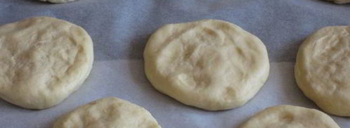 пасхальные творожные булочки с заварным кремом и абрикосами. Шаг 10