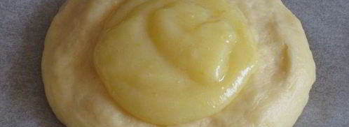 пасхальные творожные булочки с заварным кремом и абрикосами. Шаг 11