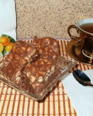 Домашний щербет с дробленым арахисом