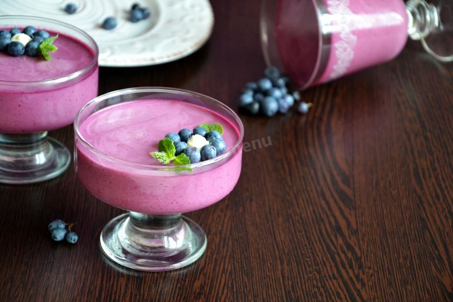 Рецепт сметанного желе с черникой