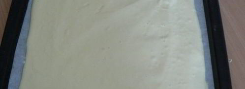 рулет бисквитный с клубнично-сливочным суфле. Шаг 4