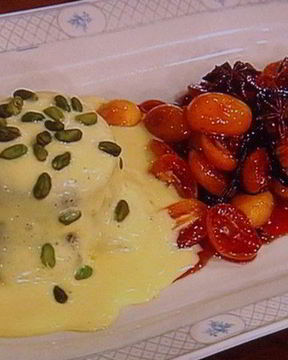 Шоколадное суфле под кофейным сабайоном с пряным кумкватом