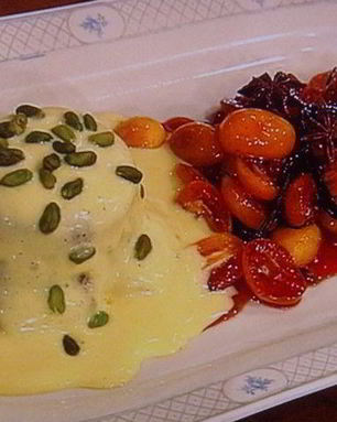 Шоколадное суфле под кофейным сабайоном с пряным кумкватом