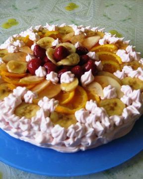 Торт-суфле с фруктами