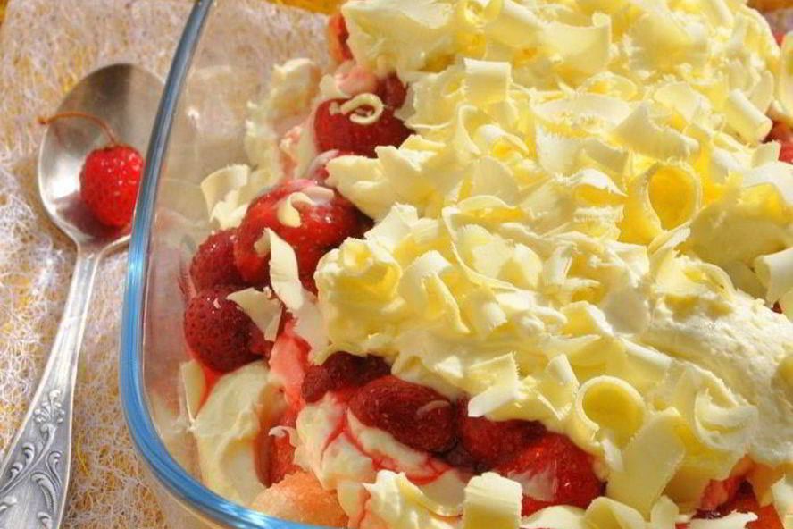 Рецепт тирамису с клубникой и белым шоколадом