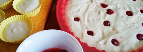 бисквит с вишней и зефирным кремом. Шаг 5