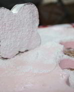 Маршмеллоуз на розовой воде