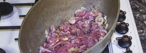 азу из говядины с солеными огурцами. Шаг 6