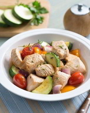 Азу из индейки с болгарским перцем в белом вине