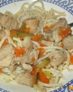 Азу из свинины с солеными огурцами