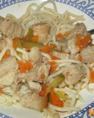 Азу из свинины с солеными огурцами