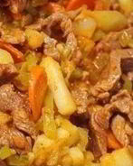 Азу мясное с соленым огурцом