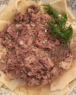 Бешбармак из говяжьих ребер