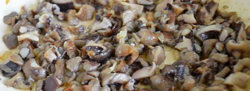 драники из картошки с грибным соусом. Шаг 14