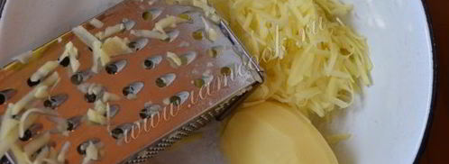 драники в томатном соусе. Шаг 4