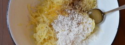 драники в томатном соусе. Шаг 5