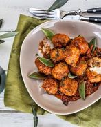 Домашние фрикадельки с моцареллой