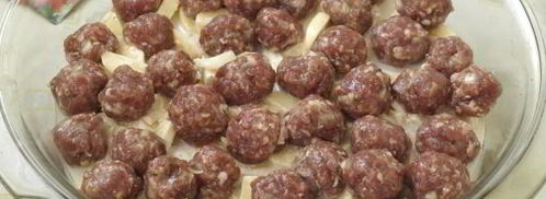 фрикадельки с картошкой в духовке. Шаг 10