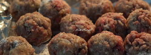 фрикадельки с медовым-острым соусом. Шаг 3