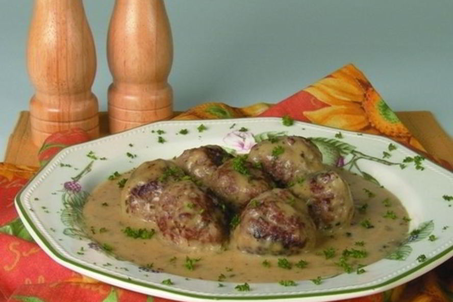 Рецепт фрикаделек в медово-горчичном соусе