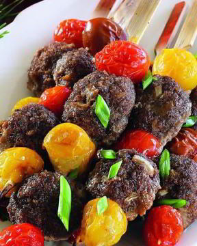 Шашлычки с фрикадельками в соусе терияки